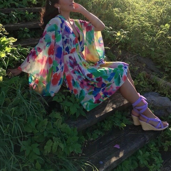 H&M Limited Edition Garden Collection Kimono Dress sz 2 - Picture 7 of 7